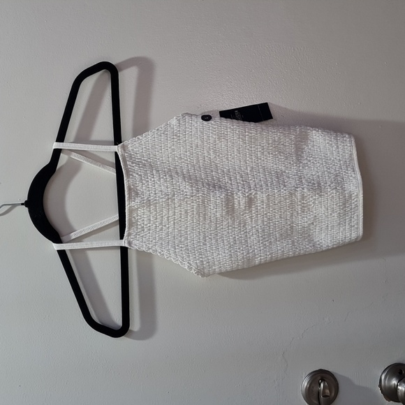 NWT HOLLISTER Tank Top - Picture 1 of 14